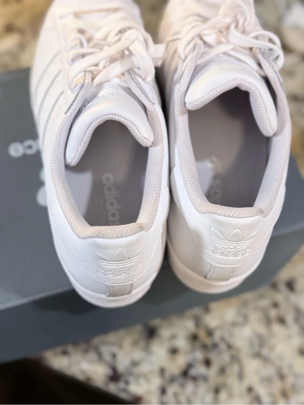 adidas sleek low